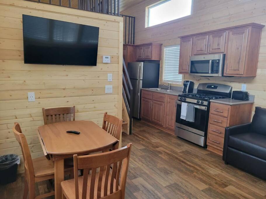 037 Tiny Home Nr Grand Canyon South Rim Sleeps 8 فالي المظهر الخارجي الصورة